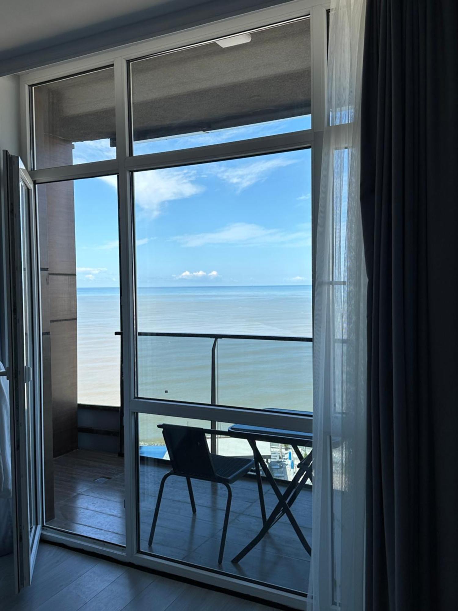 Bi Residence Sea View Luxury Batumi Exterior photo